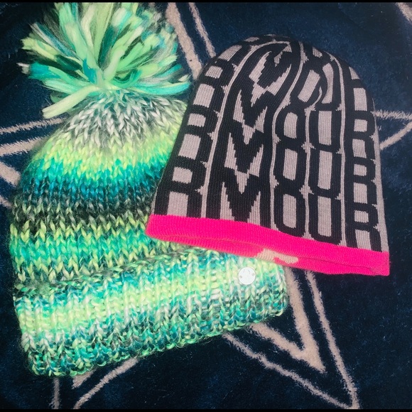Bundle of  Underarmour and Spyder beanies. - Picture 2 of 3